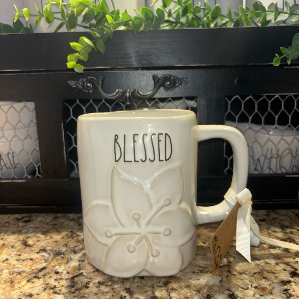 Rae Dunn “BLESSED” Mug – NWT 🤍